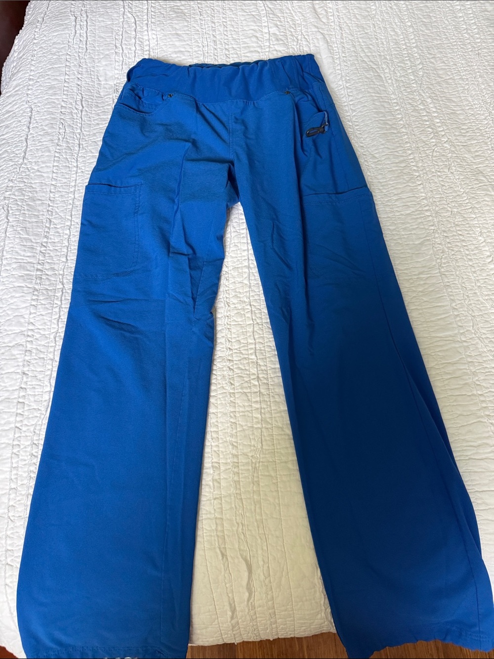 Cherokee iFLEX Women's Cargo Scrub Pants - Royal Blue Medium M